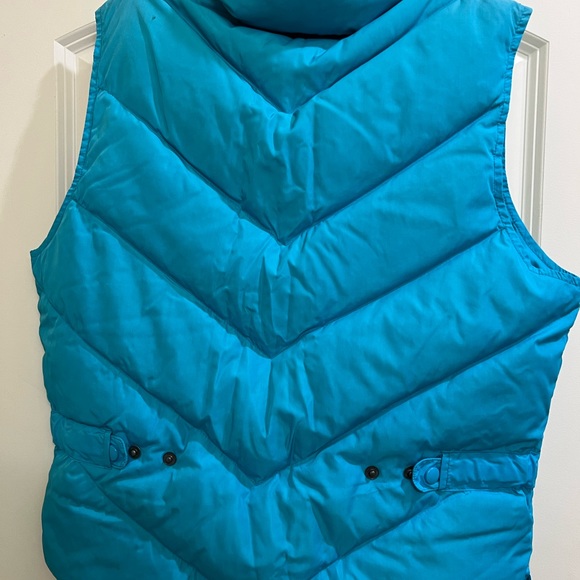 Eddie Bauer winter vest. Like new. Size M - Picture 2 of 3